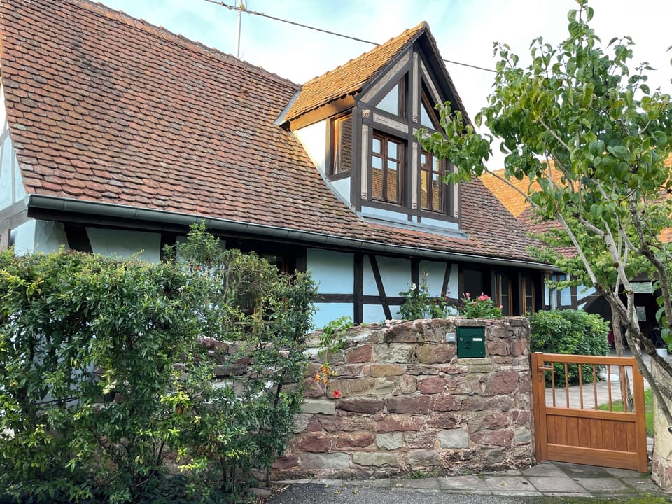 Helene and Guillaume's Alsatian cottage Bed and Breakfast in Strasbourg