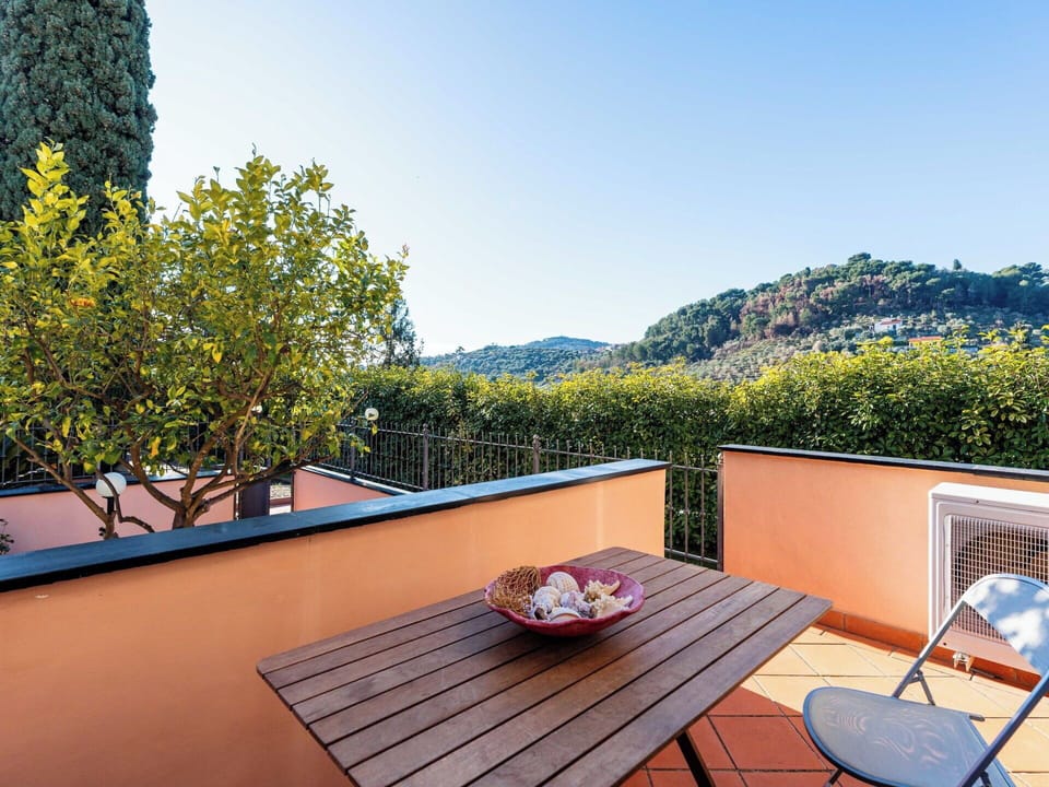 Balcony, Chair, Kitchen & Dining Room Table, Eco Hotel, Outdoor Table, Wood Stain, Coffee Table, Houseplant, Outdoor Furniture