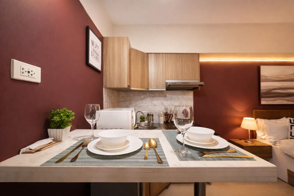 Cook, dine, and relax in this stylish studio with a functional kitchenette and intimate dining space.