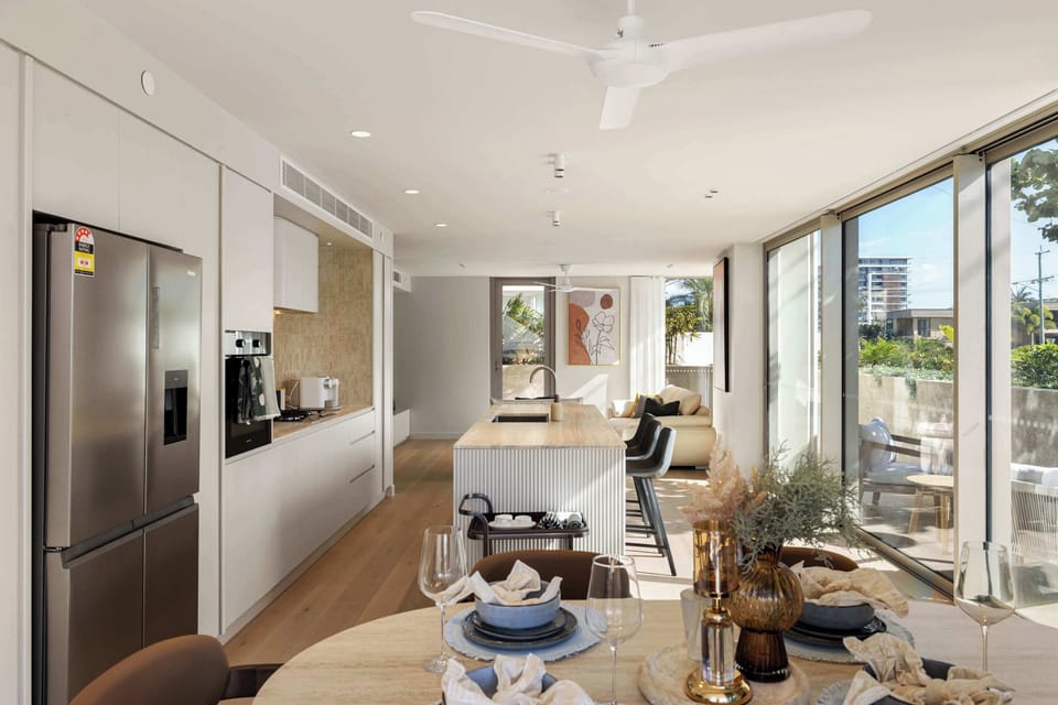 Kitchen & Living area