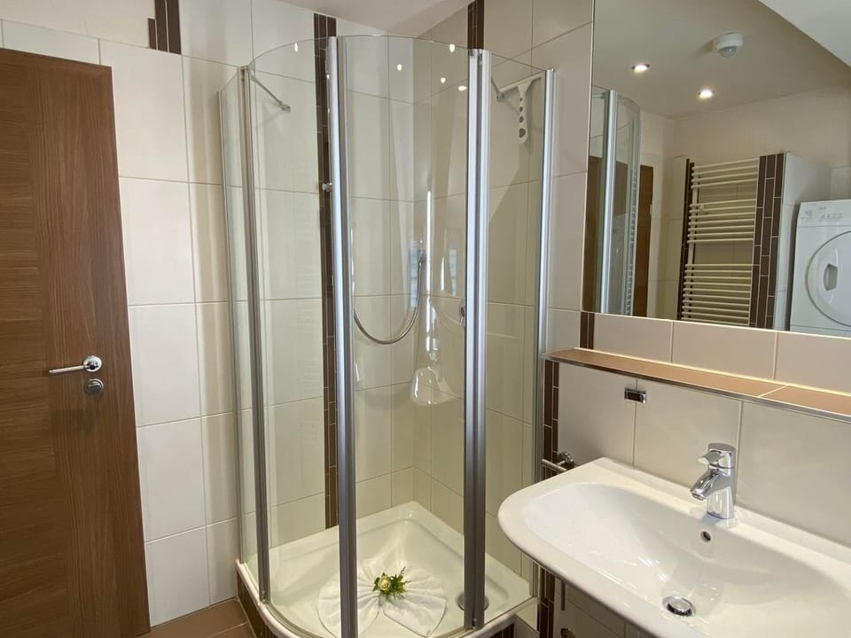 Comfort apartment with 2 bedrooms, non-refundable - Alte Postvilla Apartment in Tyrol