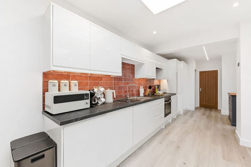 The fully equipped kitchen provides everything you need to prepare home-cooked meals.