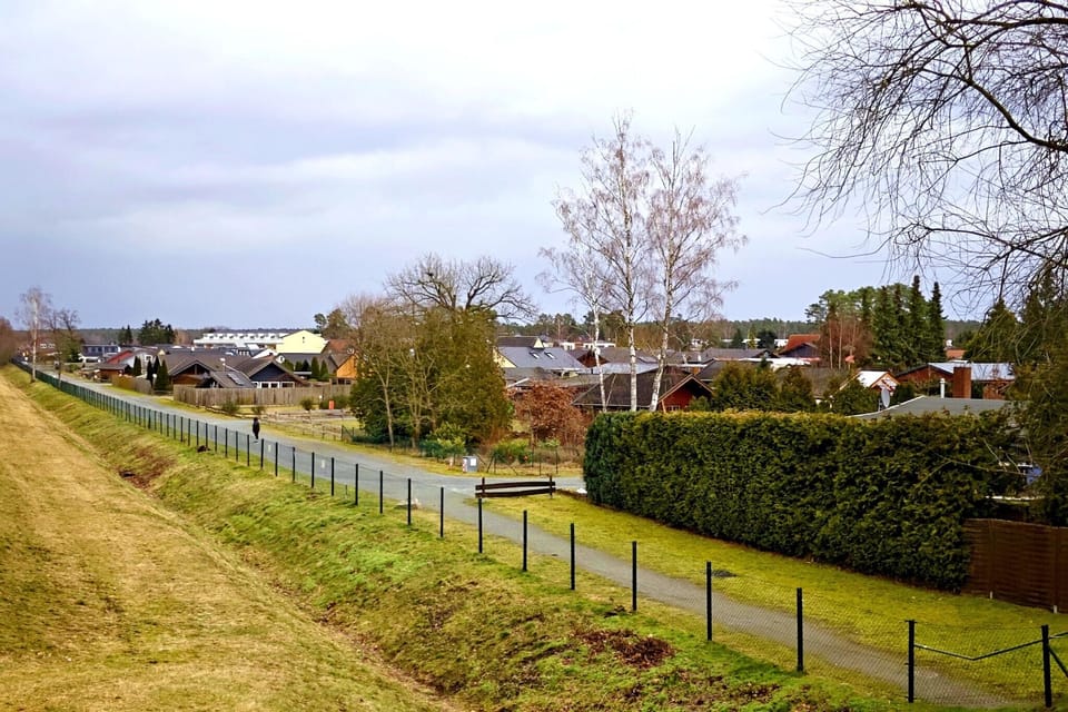 Surroundings [summer] (1-5 km)