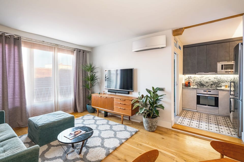 Modern apartment in Madrid's city center Apartment in Centro