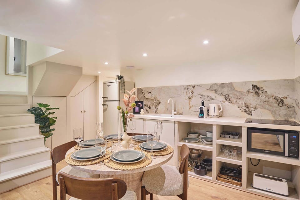 cuisine ouverte avec coin repas
