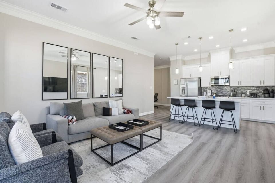 The Scarlet Stone Suite By Sumic Living - Houston Luxe Collection:Welcome home, from the moment you arrive, this suite makes a statement,- sleek, architectural, and effortlessly stylish.