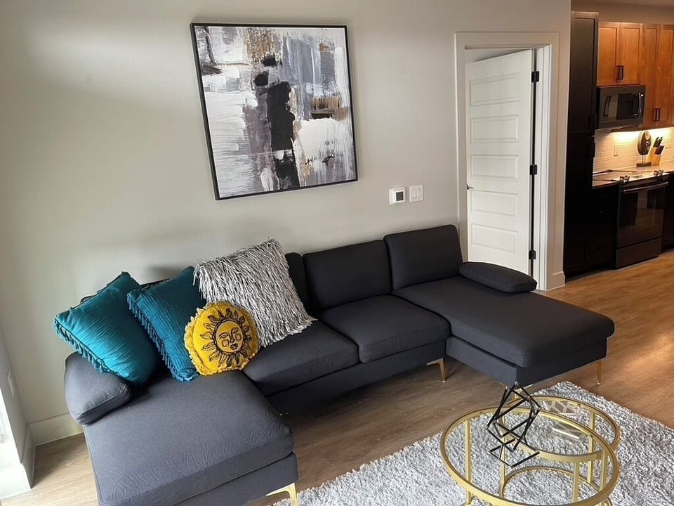 2-bedroom apartment in gorgeous Dallas with AC and fitness room Apartment in Dallas