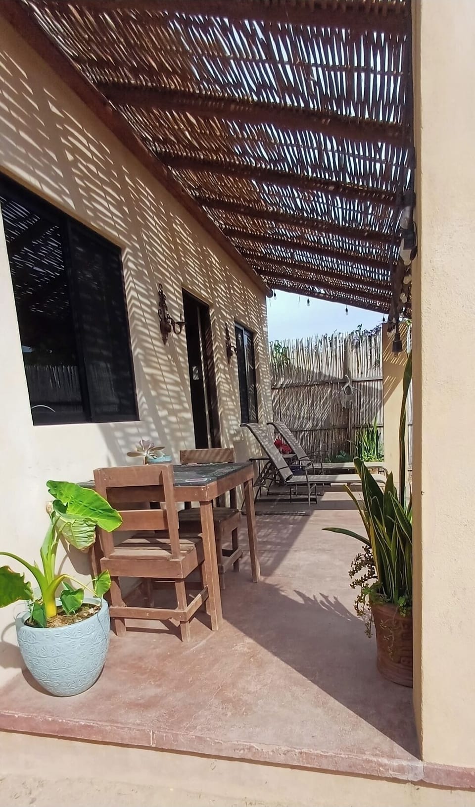 Outdoor dining