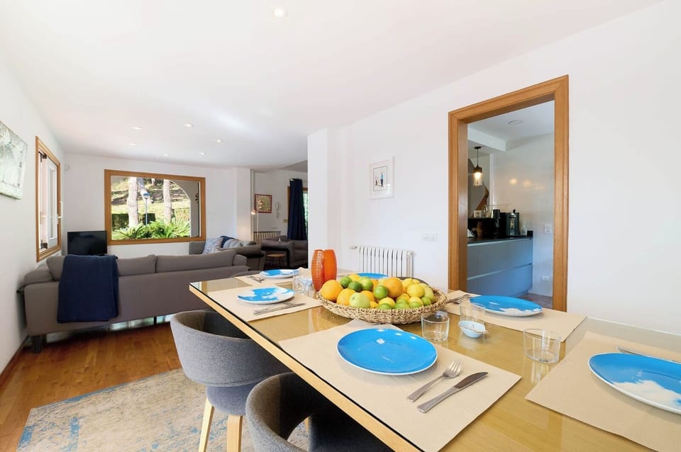 (Cloe 20) Great Villa with communal pool Apartment in Llafranc