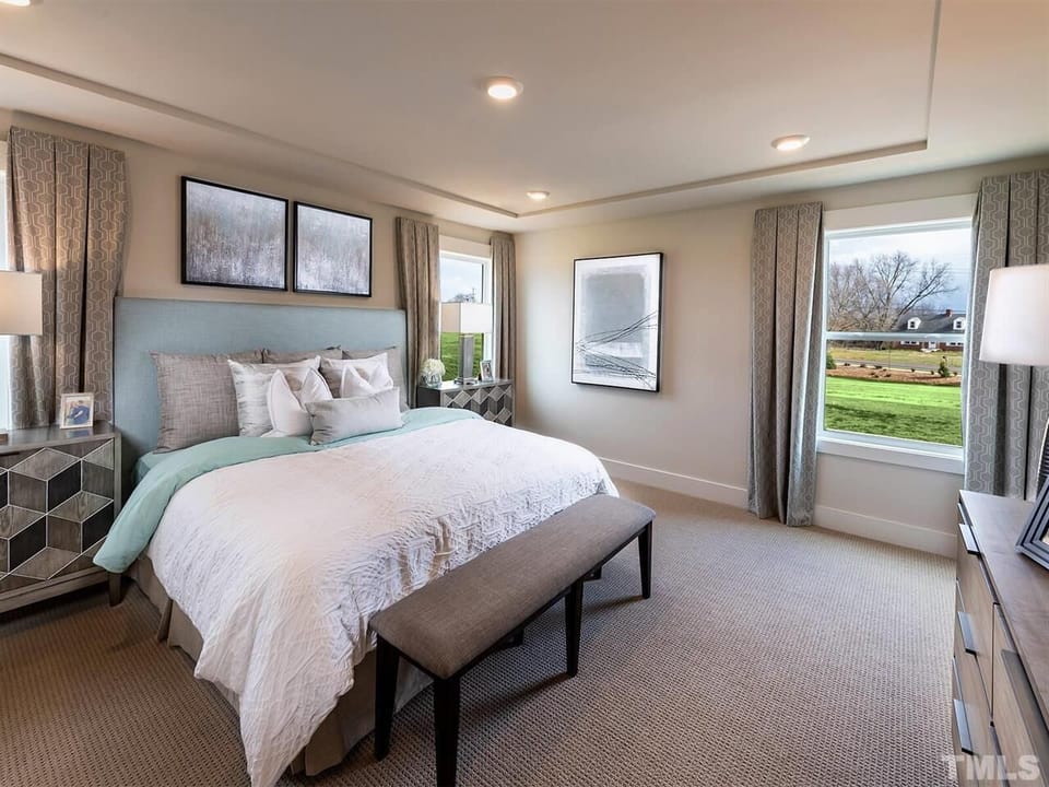 3-Bedroom 2-Story Townhome Retreat House in Fuquay-Varina