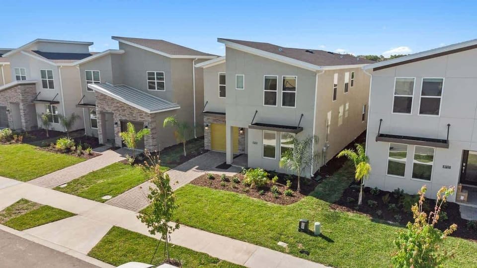 Pull up to your private paradise with convenient parking right at your front door.
