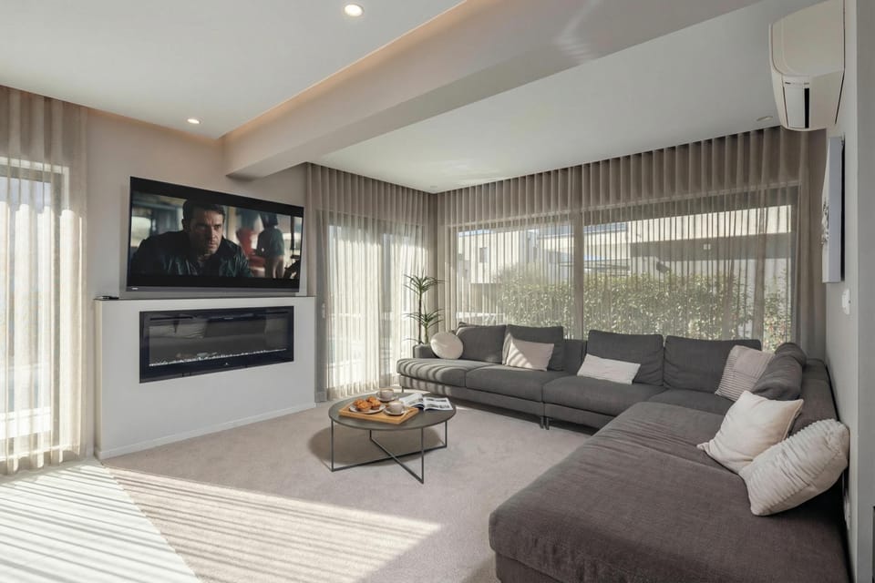 Living and dining room