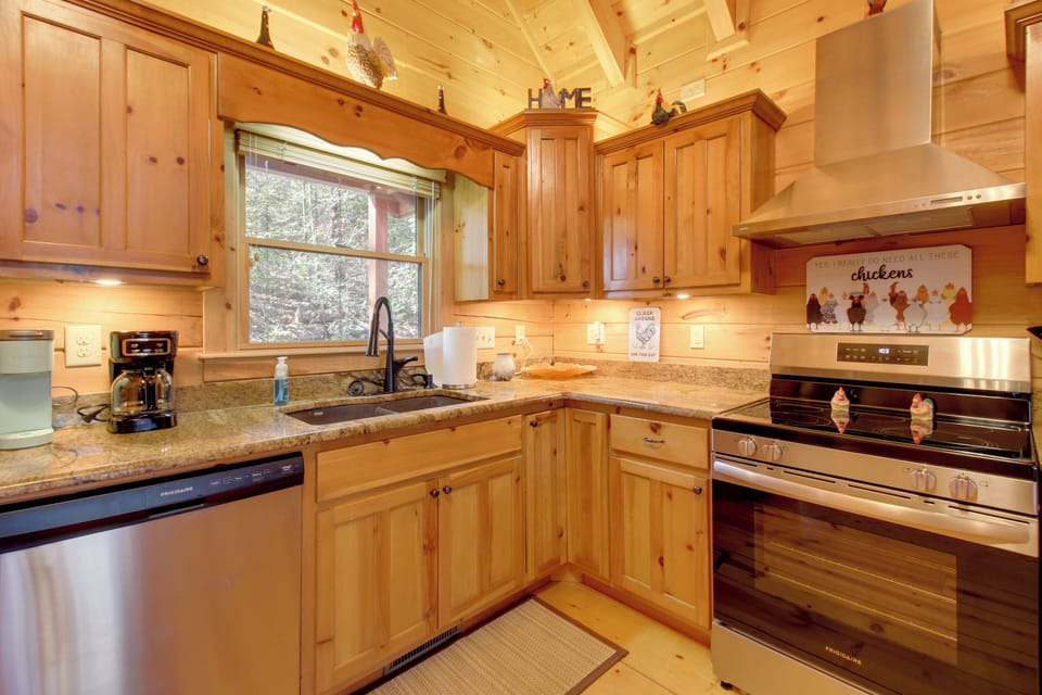 Kitchen | 1st Floor