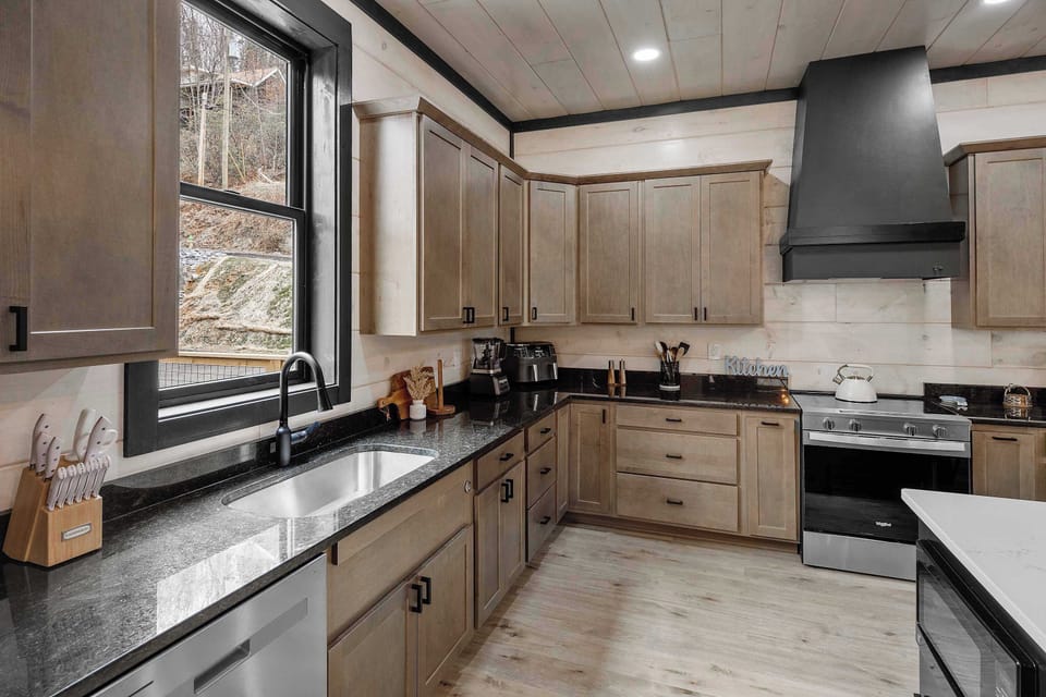 Fully equipped kitchen for easy home cooking.