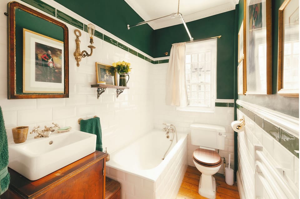 Historic Hideaway in a UNESCO World Heritage Site Apartment in Edinburgh