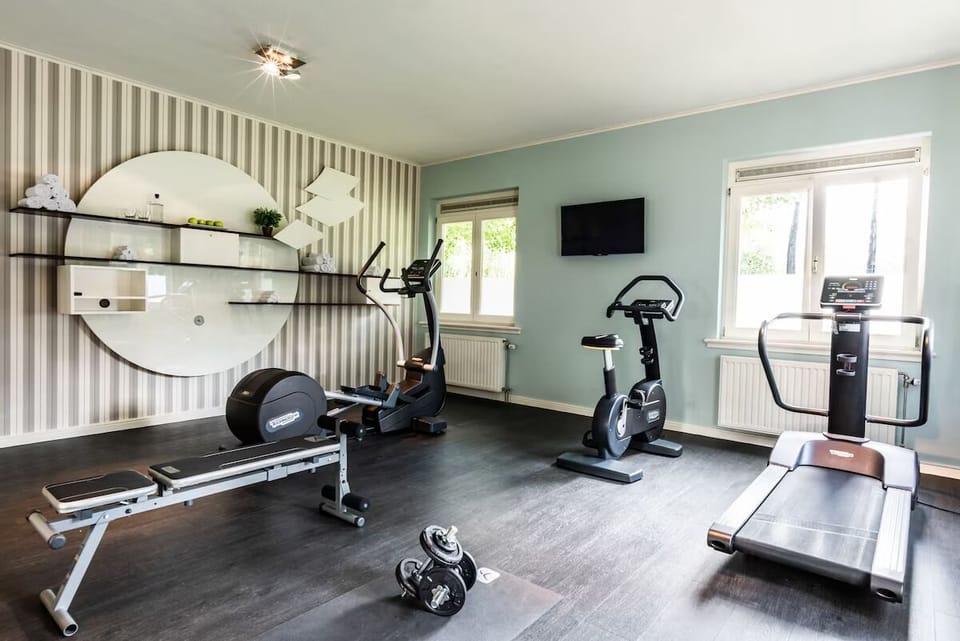 Recharge with a bright gym session before your day begins.