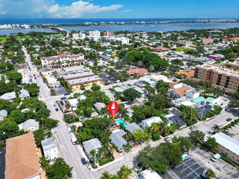 The property is located a few blocks from the Intracoastal waterways and only 1.5 mile from the beach.
