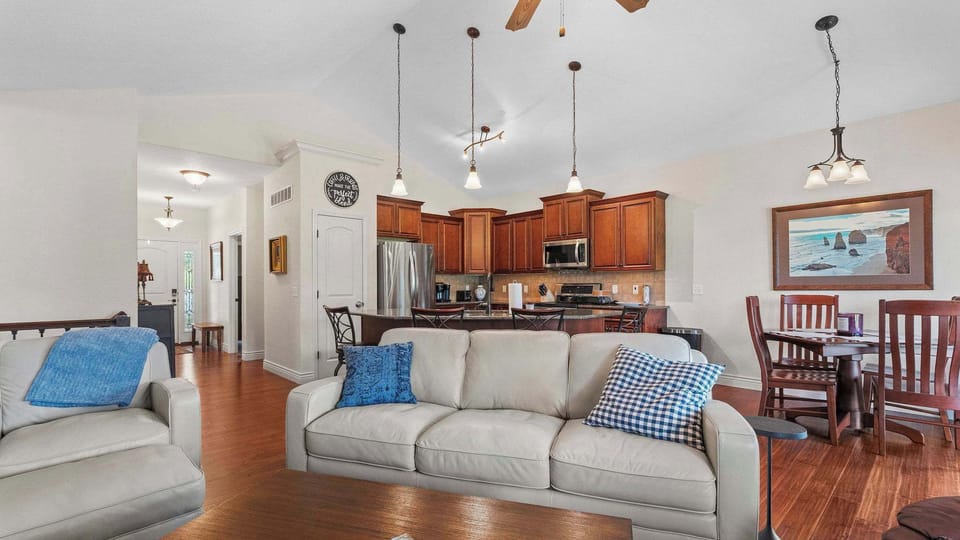 Curl up in the inviting living room & stream your favorites on the smart TV​