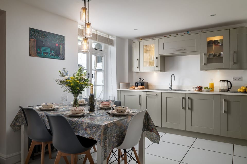 Number 17 Kitchen