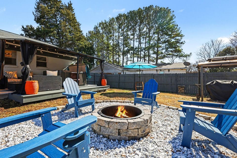 Enjoy Summer or Winter Days By The Fire & Grill