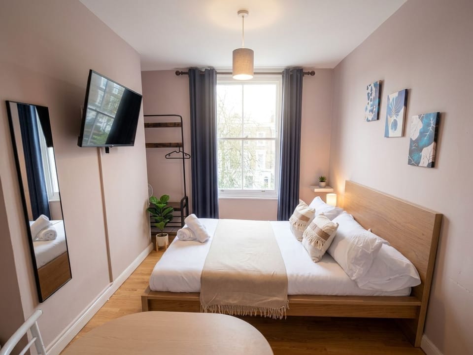 Comfortable Stay • Great Location • Easy Transport