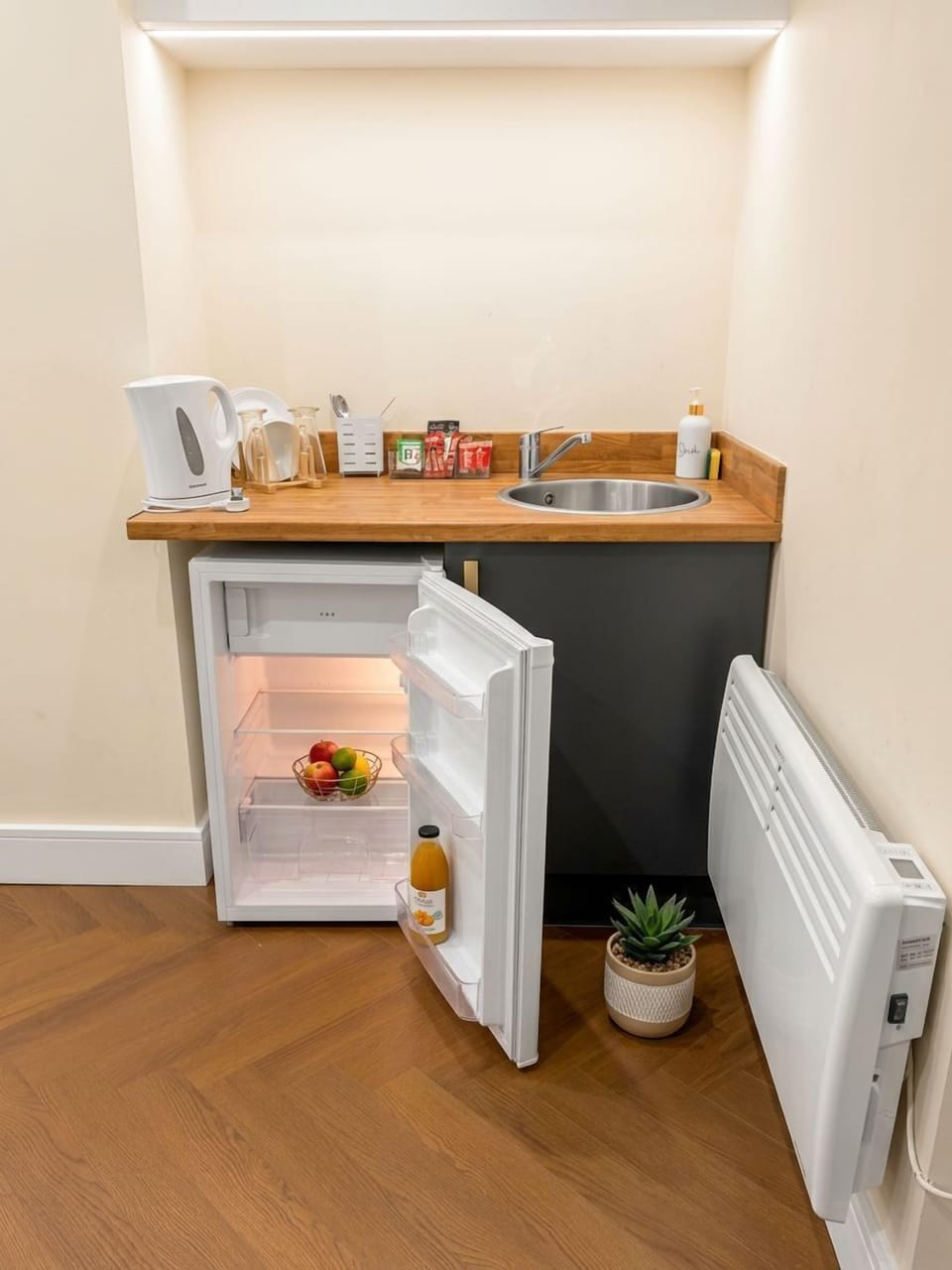 Comfortable Stay • Great Location • Easy Transport