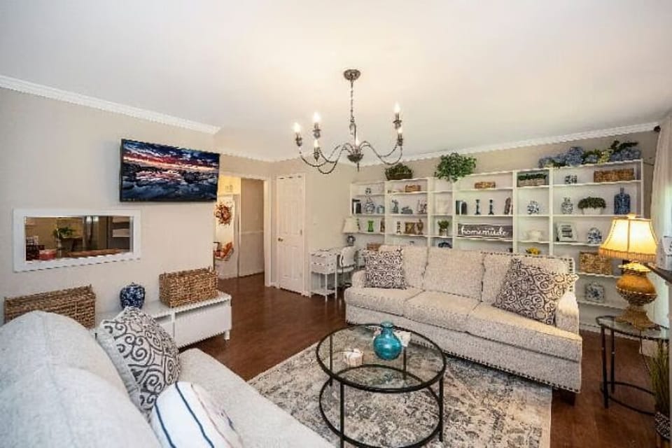 Luxury 5 Star, Fully Furnished House in Spotsylvania County
