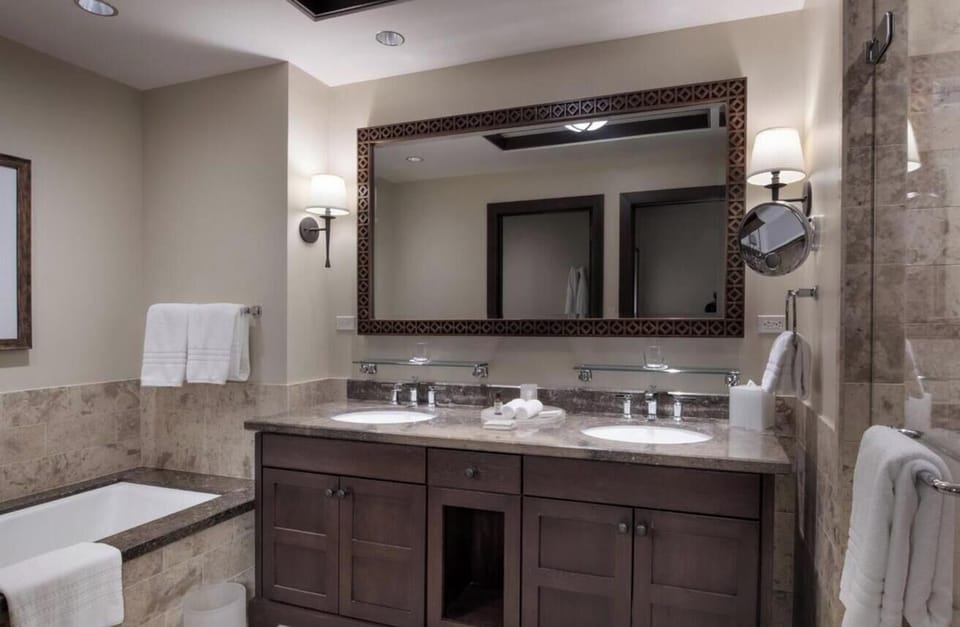 The Gold Standard of Alpine Living: Four Seasons Vail Resort in Vail