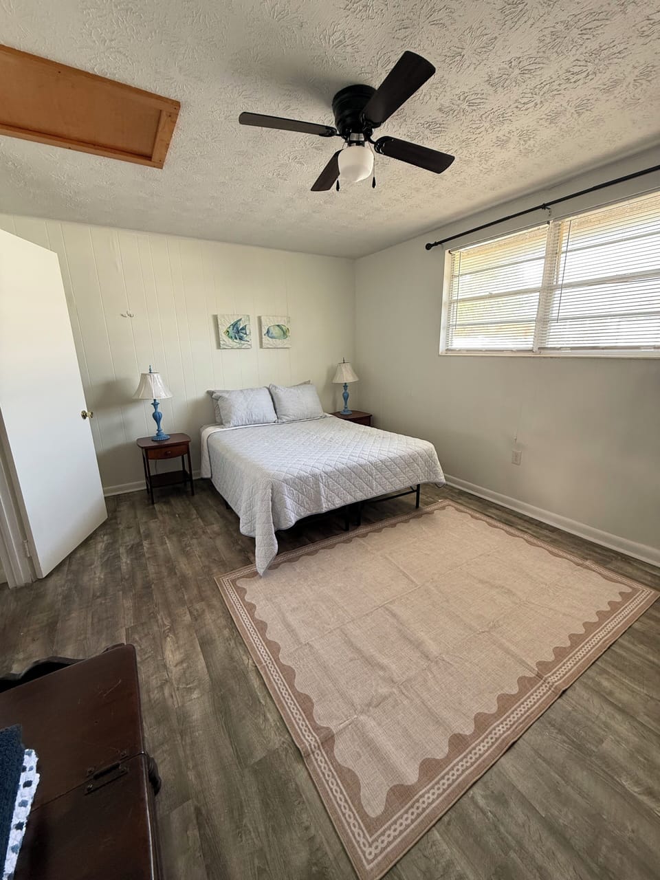 Little Blue Eleven - steps to the beach! Apartment in Saint Augustine Beach