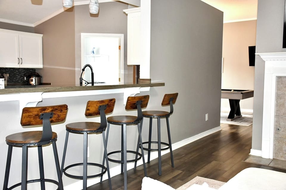 Home away from home by NAS Pensacola! House in Alabama