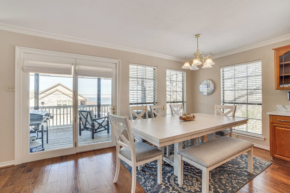 Dining Table | Dishware/Flatware | 2nd Floor