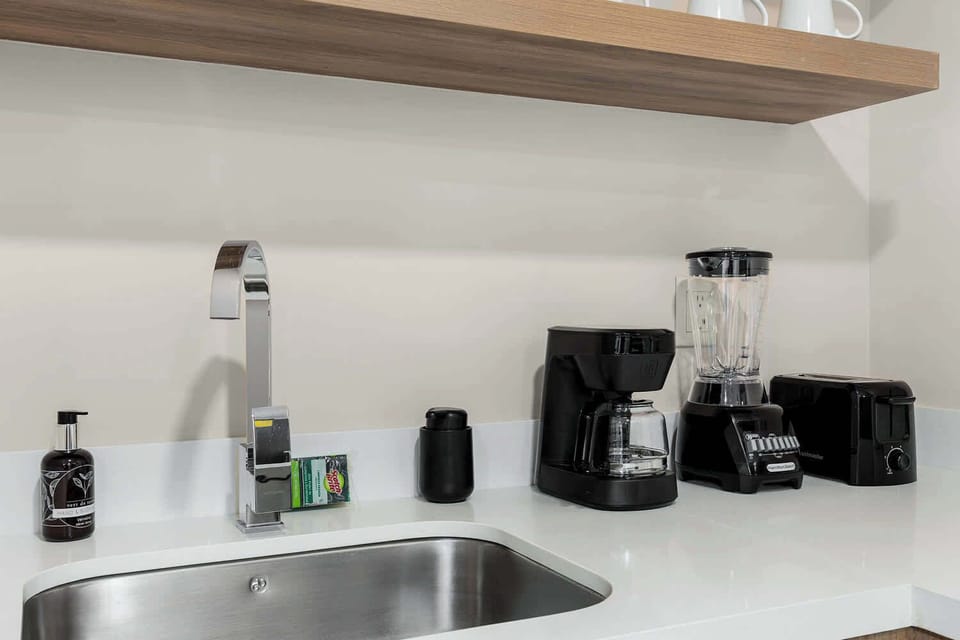 Whether it’s coffee in the morning or dinner at night, this kitchen has you covered.