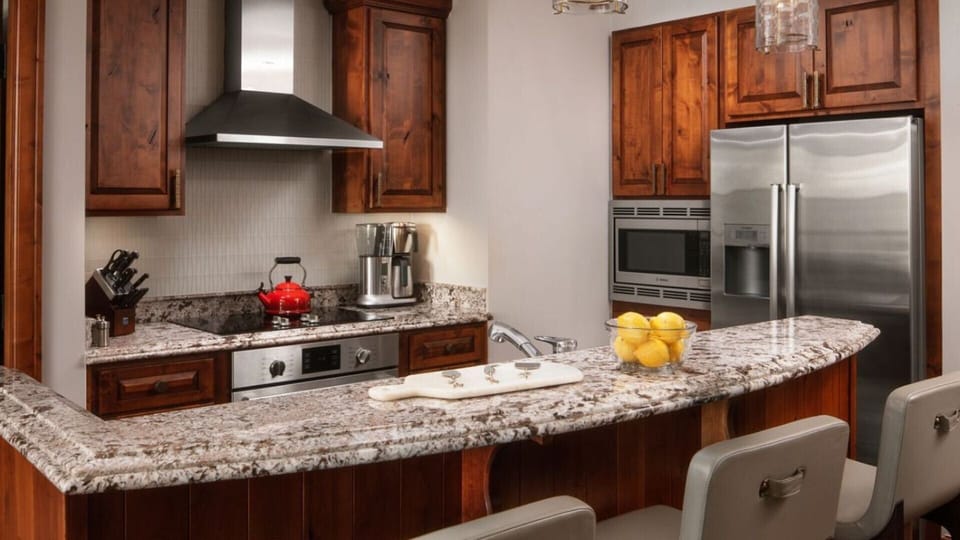 Luxury Meets Alpine Adventure: The Ritz-Carlton Club, Vail 3-Bedroom Residence Resort in Vail