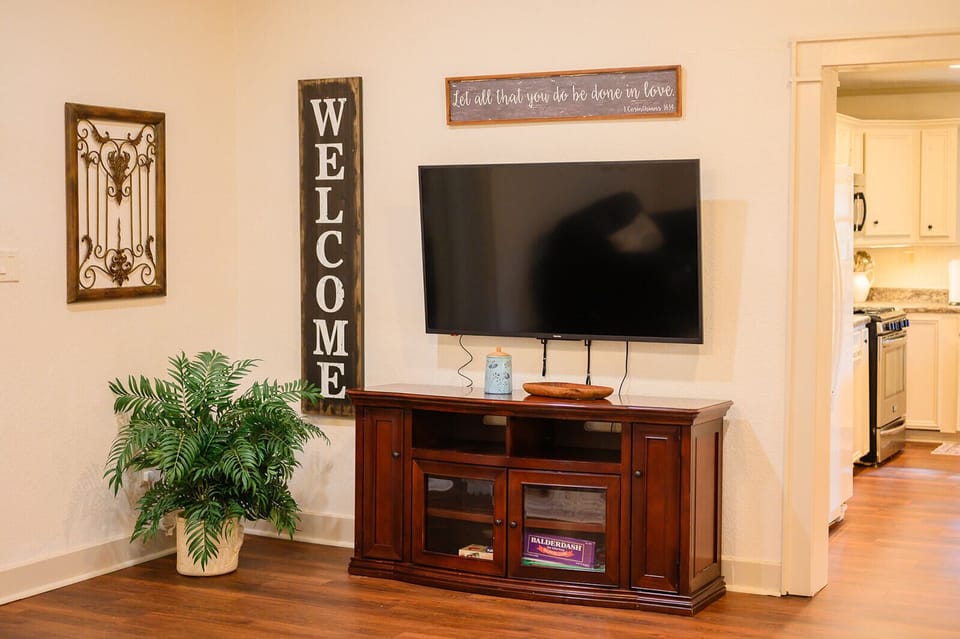 Roku TV