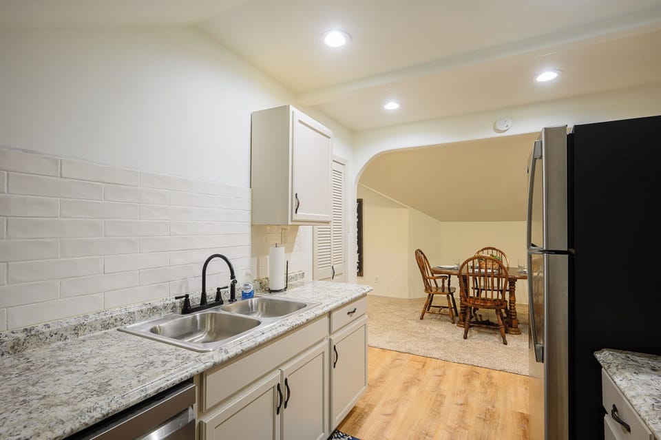 Another view of the kitchen