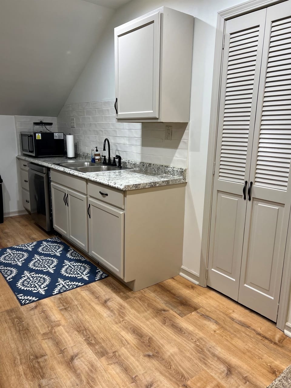 Another kitchen view.  Wait til you see that pantry!