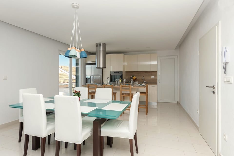 Dining room 1