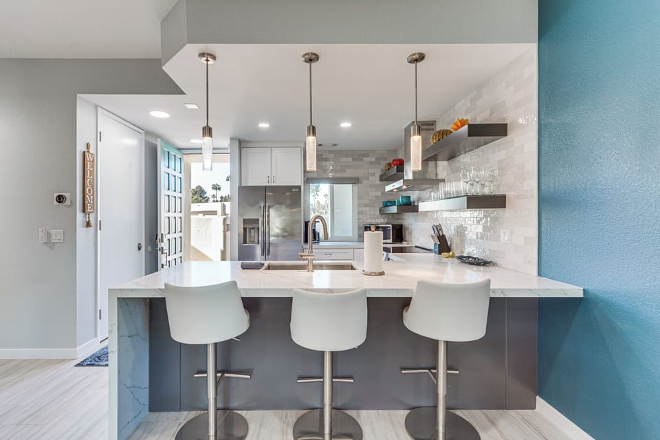 Kitchen | Cooking Basics | Breakfast Bar Dining | Drip & Keurig Coffee Maker