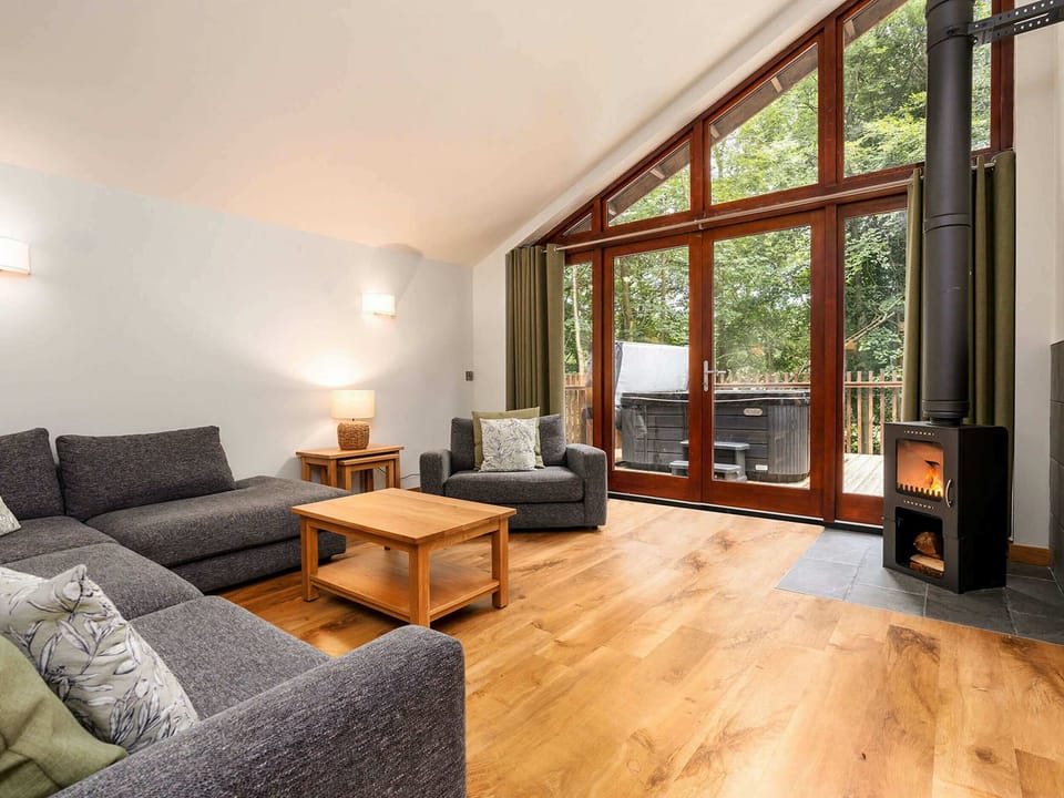 Glentress Forest Golden Oak Treehouse