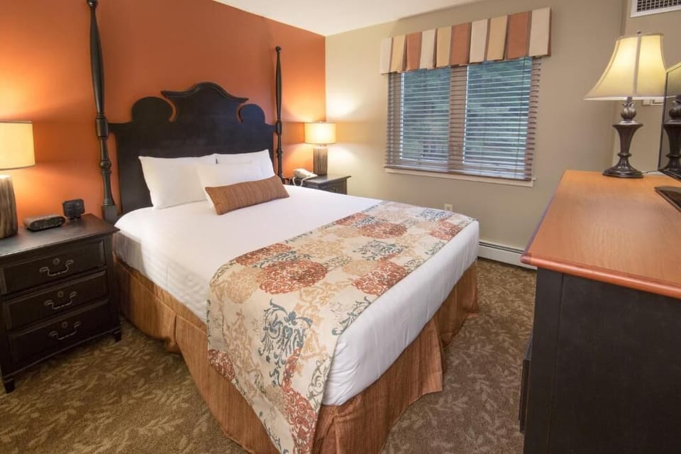 Holiday Inn Club Vacations Mount Ascutney Resort 2 BR Villa Resort in Brownsville