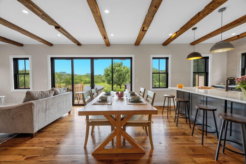 13 Dining table