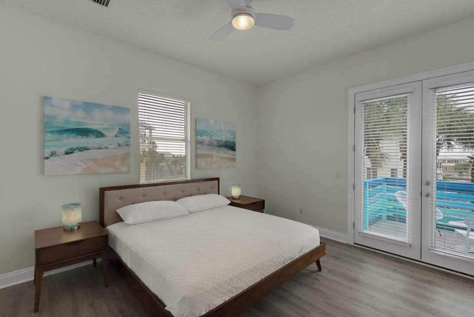 King room #3 with private en-suite bath and private balcony.
