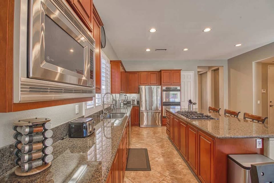 The kitchen is stocked with all of the essentials.