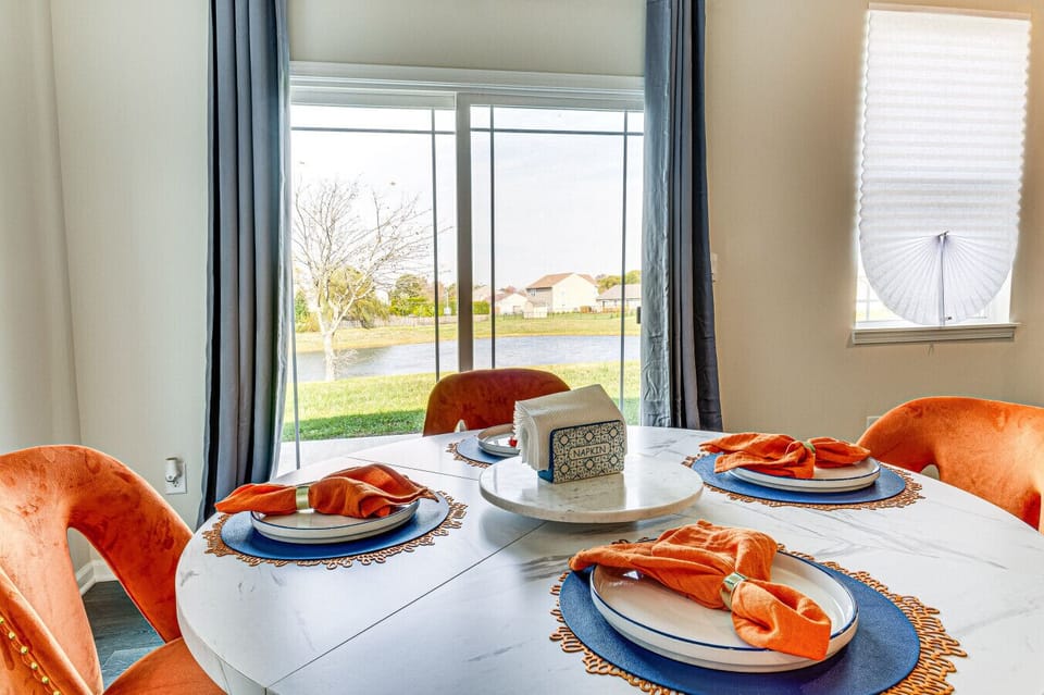 Dining Area | Table Setting | Backyard Views