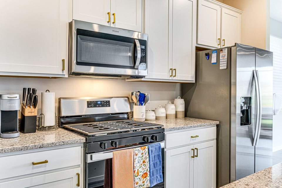 Kitchen | Stainless Steel Appliances | Countertop Workspace