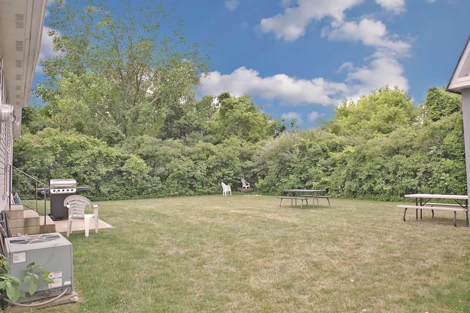 6f1b93b4 f786 41a3 ac82 594a1356a1b7