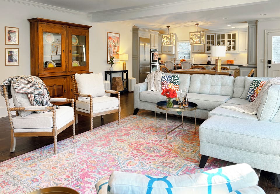 There's plenty of sunlit space to spread out in...