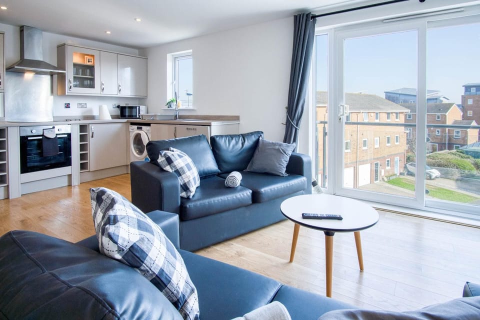 Ocean View - 2 Bedroom Apt - Llanelli (10092)