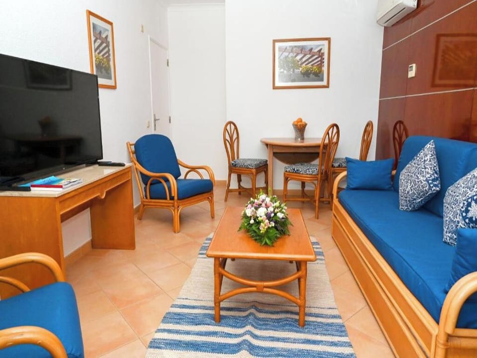 Enjoy convenient in-room amenities for a smooth, carefree stay.