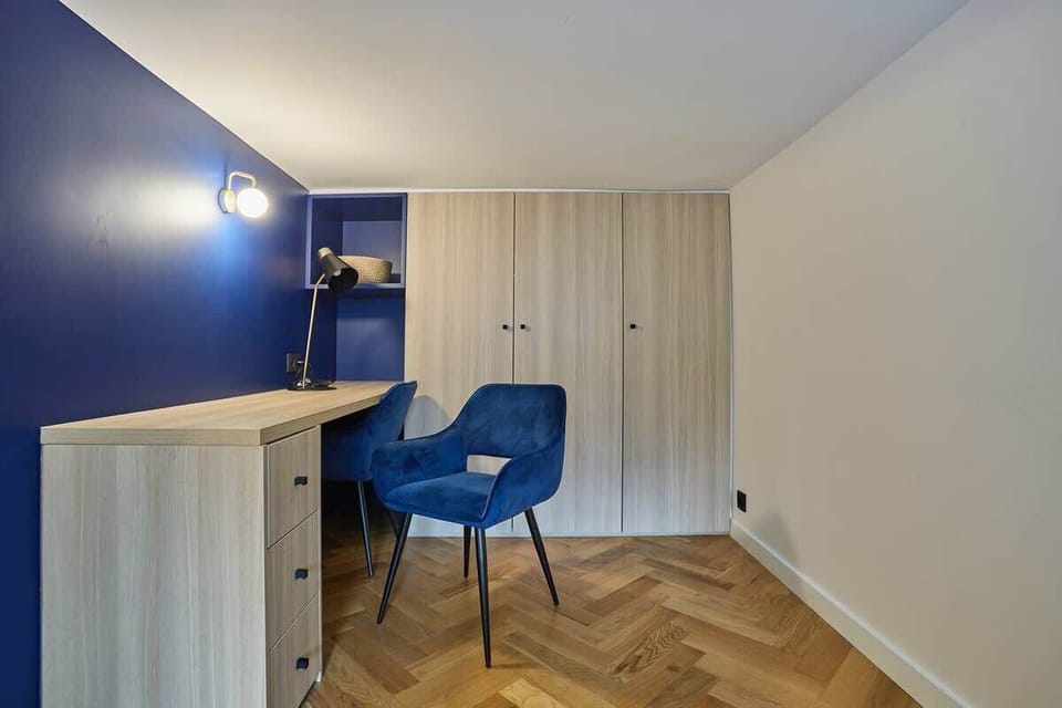 Chambre N2 avec bureau